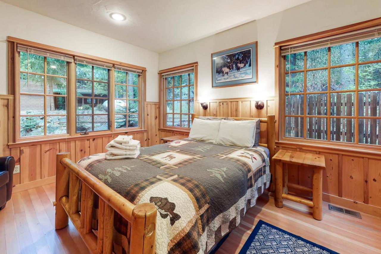 Wallowa River House Joseph Esterno foto