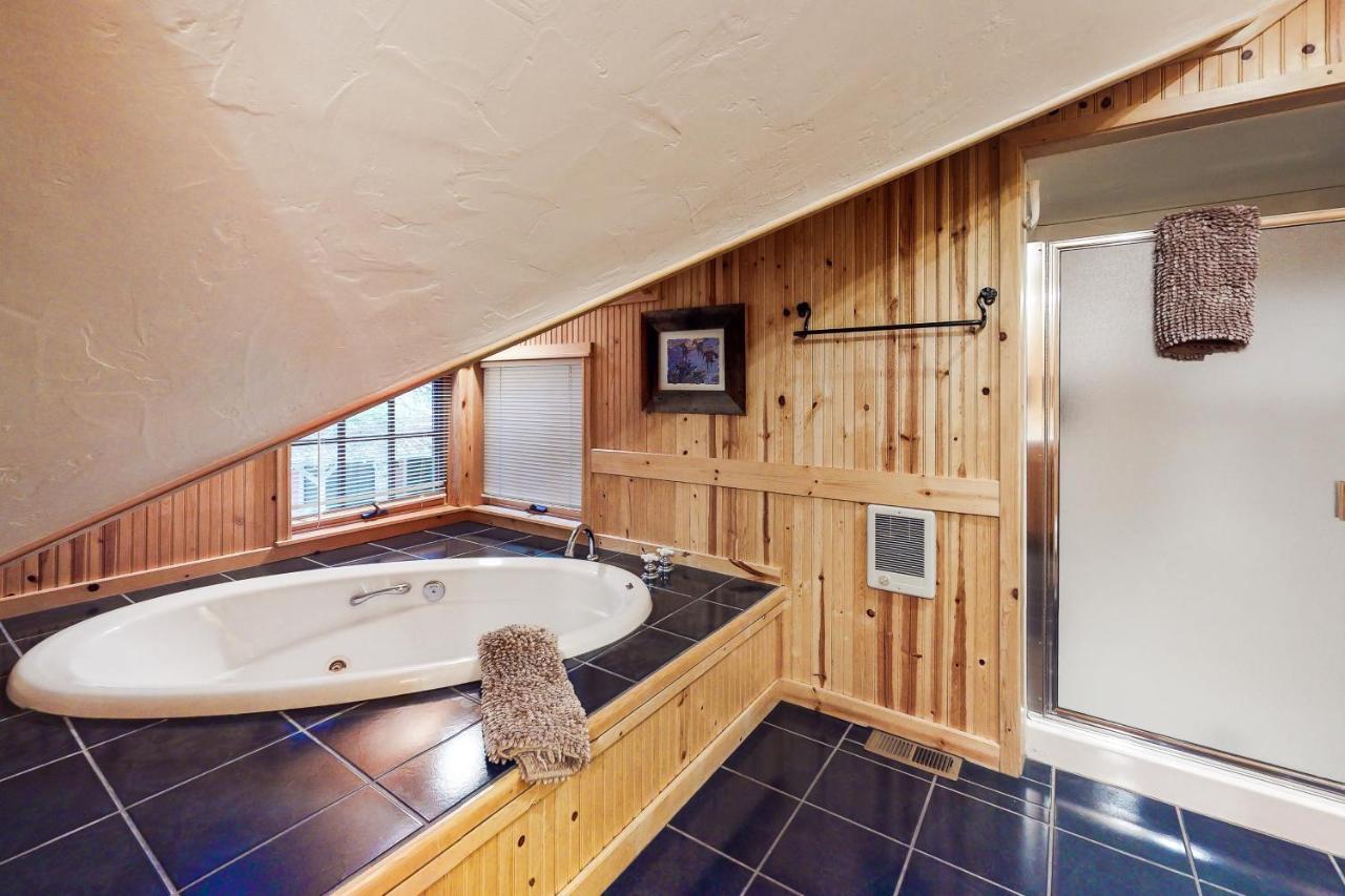 Wallowa River House Joseph Esterno foto